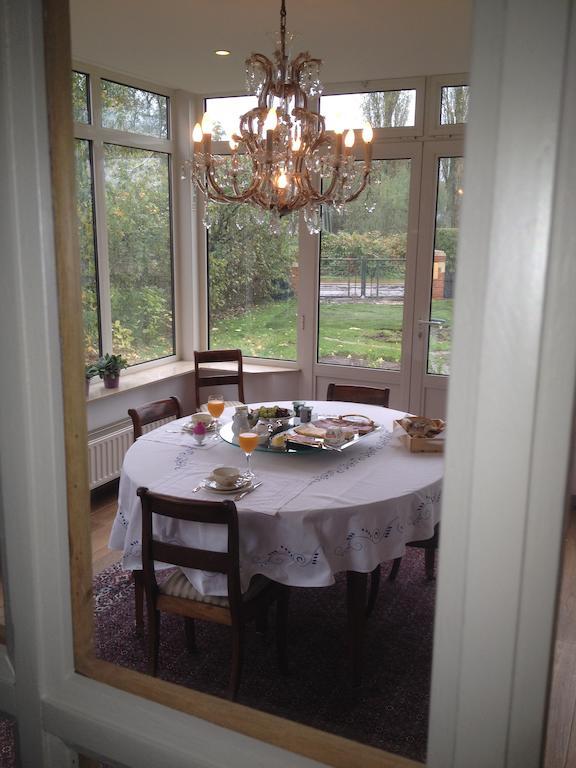 B&B Het Tijdloze Uur 헨트 외부 사진