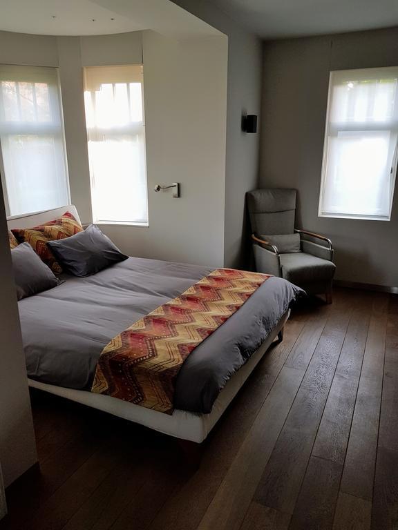 B&B Het Tijdloze Uur 헨트 외부 사진